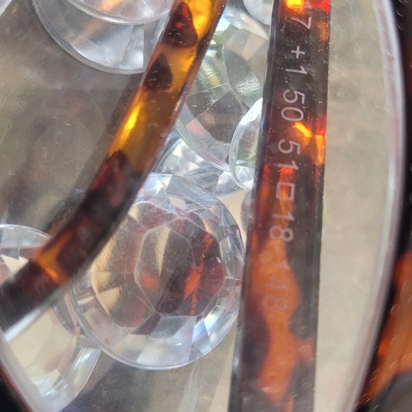 A. J. Morgan reading glasses - Picture 7 of 9